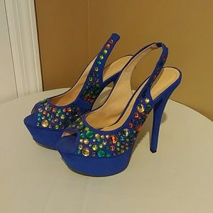 Ladies shoes